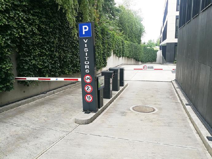 Parking à louer Route d'Arlon 8009 Strassen